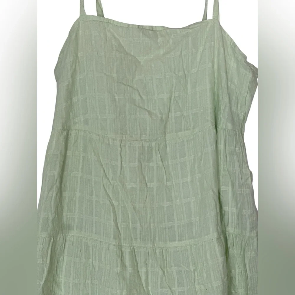 Old Navy Sleeveless Tiered Dobby Swing Dress – Women’s Medium – Light Green